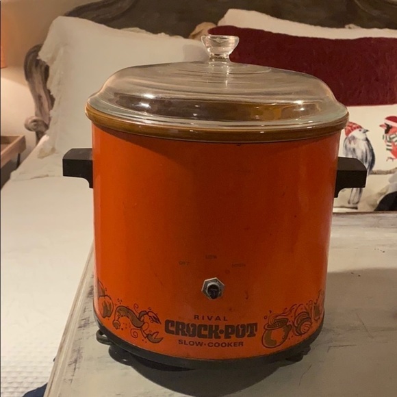Vintage Rival Crock Pot - Picture 4 of 13